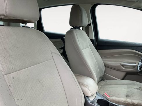 Used 2017 Ford C-MAX SE w/ Cold Weather Package image 17