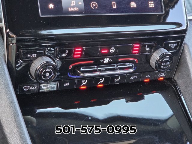 Used 2023 Jeep Grand Cherokee Altitude AWD/4WD image 26