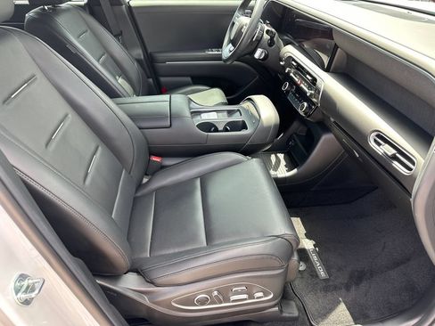 Used 2026 Hyundai Palisade Calligraphy AWD/4WD image 13