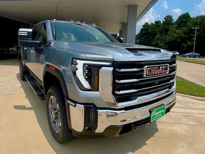 New 2025 GMC Sierra 2500 SLT w/ SLT Premium Package