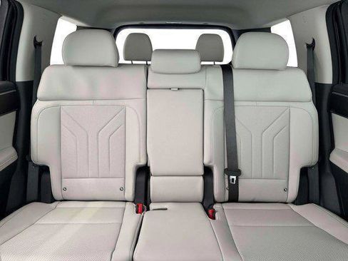 New 2026 Hyundai Santa Fe SEL image 16