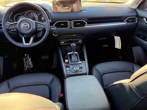 New 2025 MAZDA CX-5 Carbon Edition image 8