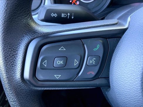 Certified 2024 Jeep Gladiator Sport AWD/4WD image 18