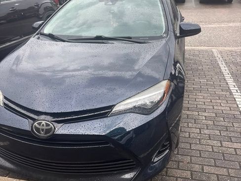 Used 2018 Toyota Corolla LE FWD image 6