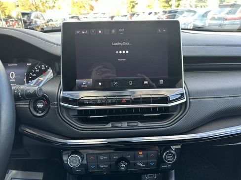 Used 2022 Jeep Compass Altitude w/ Convenience Group image 21