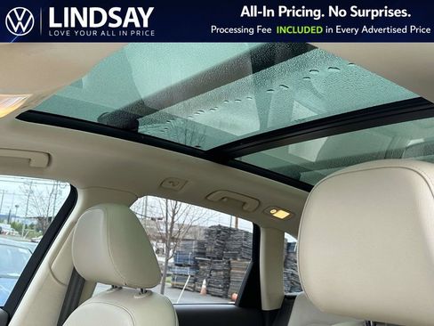 Used 2017 Audi Q5 2.0T Premium Plus w/ Technology Package image 24