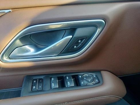 Used 2022 Chevrolet Tahoe High Country image 41