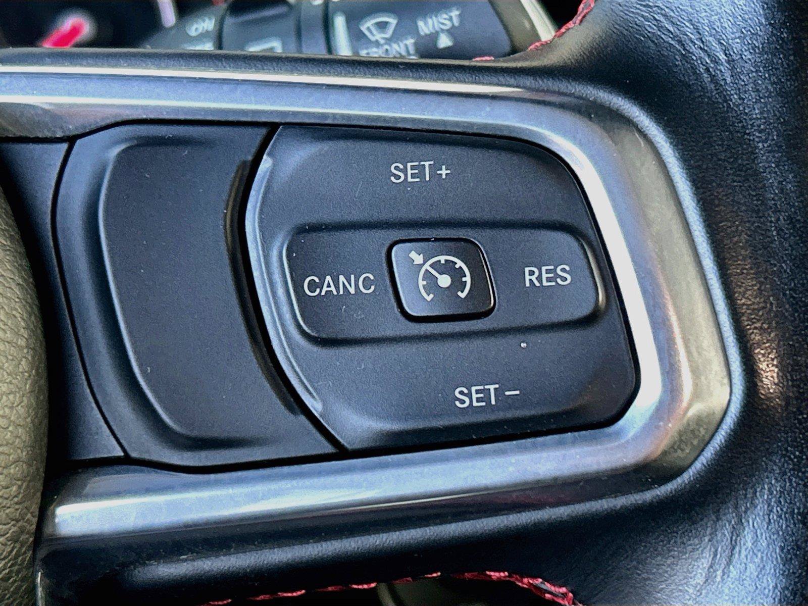 Used 2022 Jeep Wrangler Unlimited Rubicon w/ Dual Top Group AWD/4WD image 36