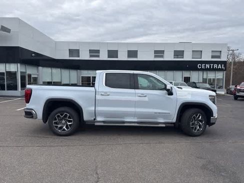 New 2026 GMC Sierra 1500 SLT w/ SLT Premium Plus Package image 8