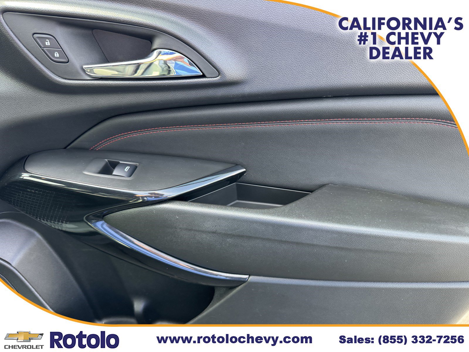 Used 2024 Chevrolet Trax RS w/ Sunroof Package FWD image 9