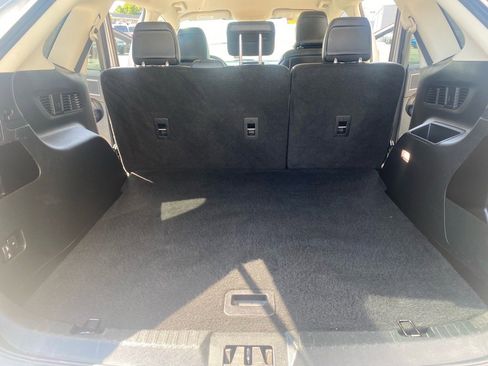 Used 2024 Ford Edge SEL image 39