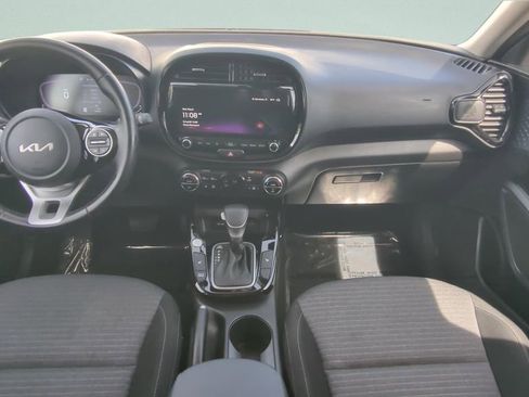 Used 2023 Kia Soul EX FWD image 10