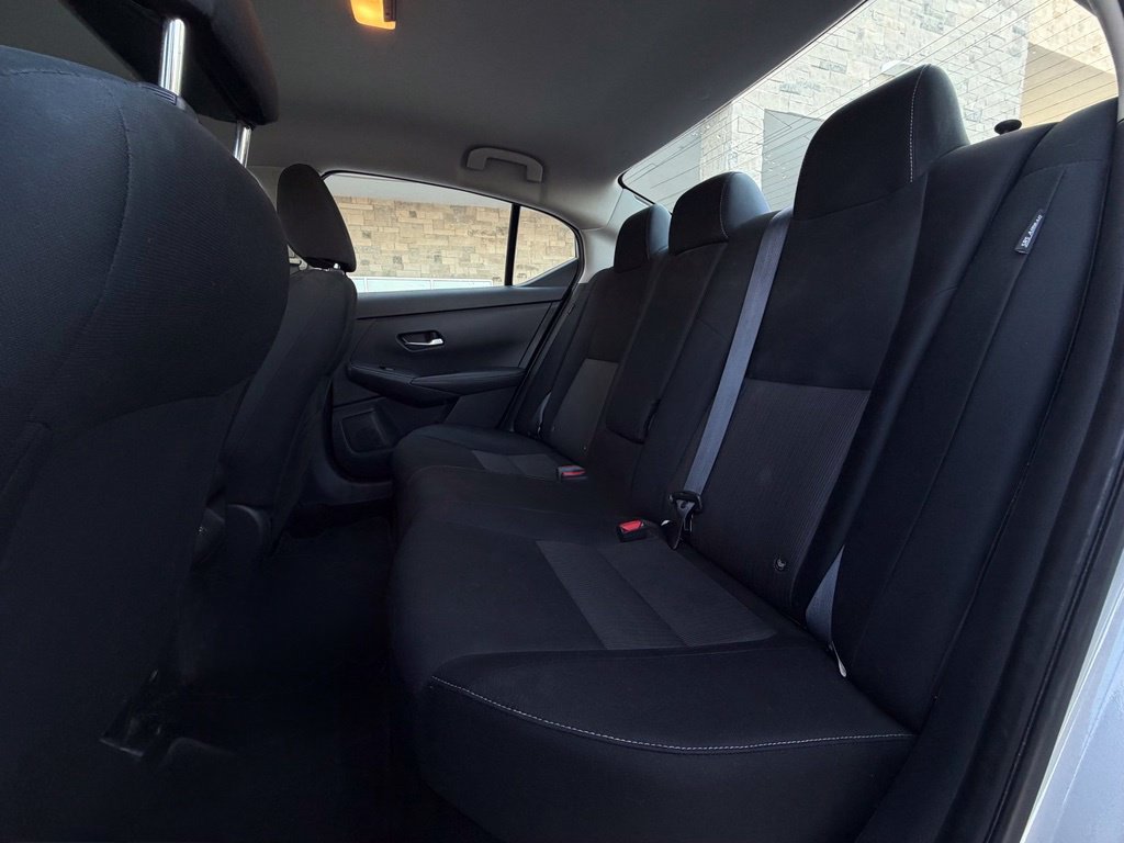 Used 2022 Nissan Sentra SV FWD image 21