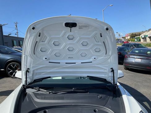 Used 2023 Tesla Model 3 Standard Range image 12