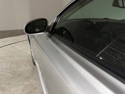 Used 2008 Lexus SC 430 Convertible image 21