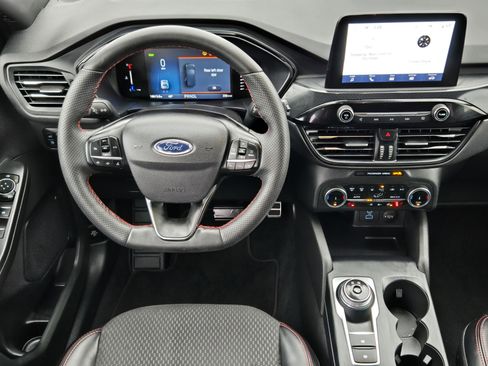 Used 2023 Ford Escape ST-Line Select image 21