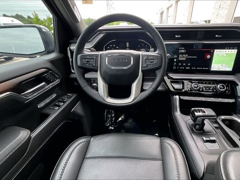 Used 2024 GMC Sierra 1500 Denali w/ Denali Reserve Package RWD image 6