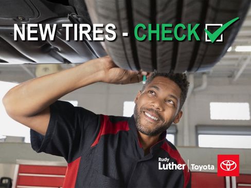 Certified 2024 Toyota RAV4 LE image 4