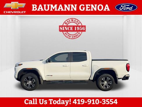 Used 2023 GMC Canyon AT4 w/ AT4 Premium Package image 12