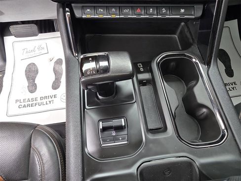 Used 2022 GMC Sierra 1500 AT4 w/ AT4 Premium Package image 26