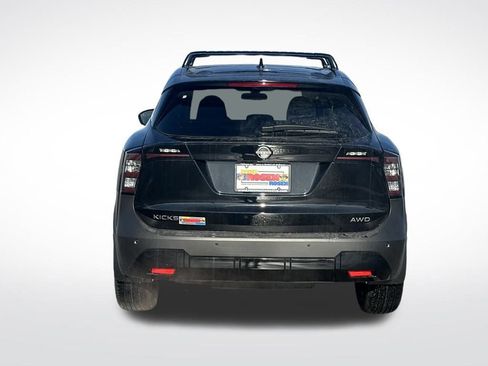 New 2026 Nissan Kicks SV w/ SV Premium Package image 4