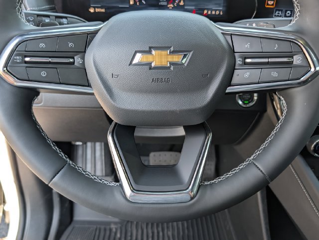 New 2027 Chevrolet Traverse LT w/ Driver Confidence Package FWD image 16