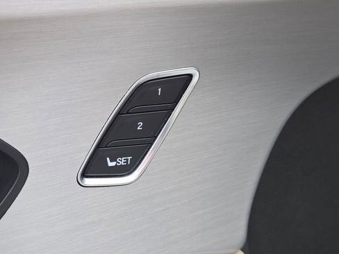 Used 2022 Acura TLX w/ Technology Package image 27