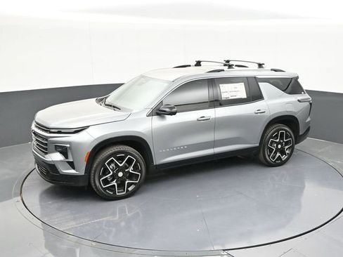 New 2025 Chevrolet Traverse High Country FWD image 66