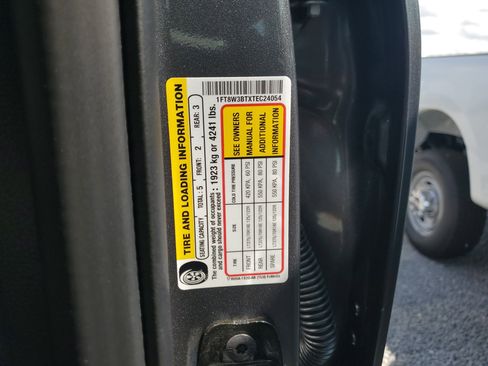 New 2026 Ford F350 Lariat w/ FX4 Off-Road Package image 23