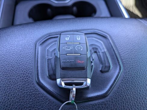 Used 2022 RAM 2500 Laramie image 28