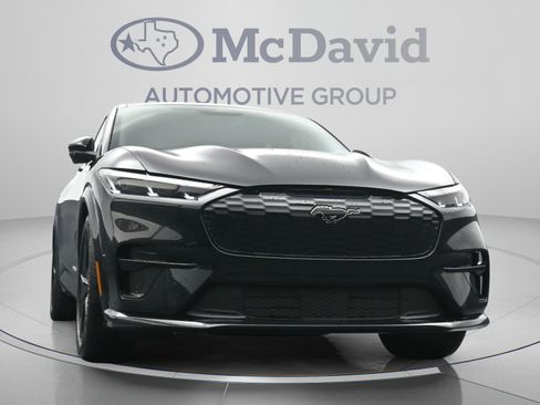 Used 2025 Ford Mustang Mach-E GT AWD/4WD image 26