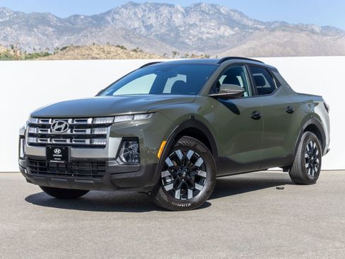 Used 2025 Hyundai Santa Cruz SEL AWD/4WD image 1