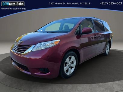 Used 2017 Toyota Sienna LE