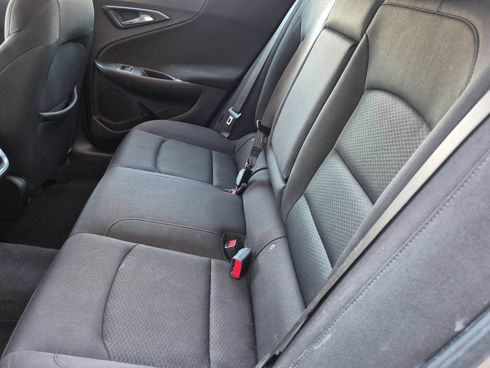 Used 2025 Chevrolet Malibu LT FWD image 19