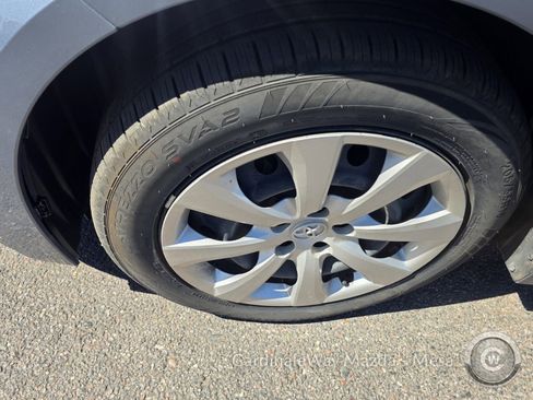 Used 2024 Toyota Corolla LE image 6