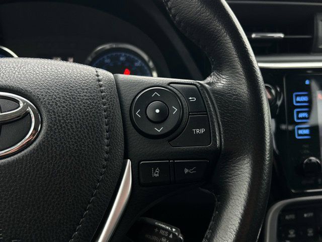 Used 2019 Toyota Corolla XSE FWD image 35
