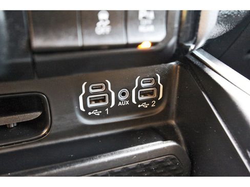 Used 2023 RAM 1500 Big Horn image 28