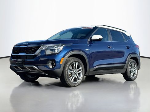 Used 2023 Kia Seltos S image 12