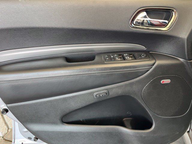 Used 2018 Dodge Durango SRT w/ Technology Group AWD/4WD image 39