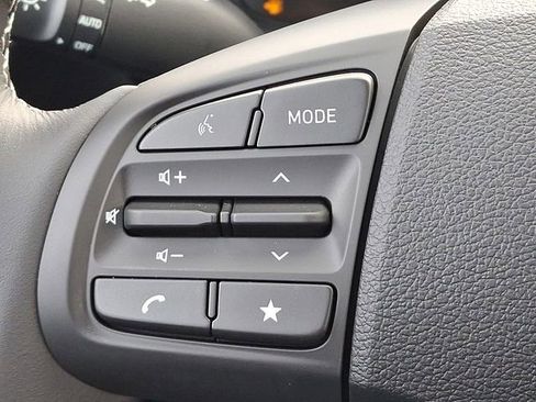 New 2026 Hyundai Venue SEL FWD image 20