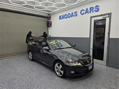 Used 2011 Lexus IS 250C image 12