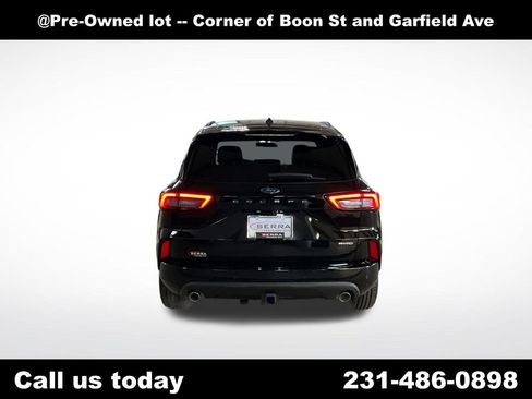 Used 2024 Ford Escape ST-Line Select w/ Tech Pack #2 AWD/4WD image 4