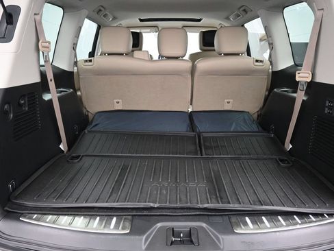 Used 2021 Nissan Armada Platinum AWD/4WD image 27