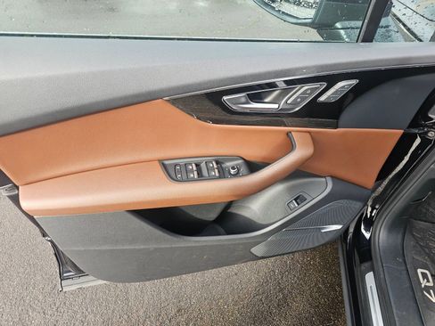 Used 2019 Audi Q7 3.0T Prestige w/ Prestige Package image 12