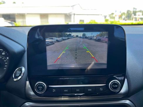 Used 2019 Ford EcoSport SE image 26