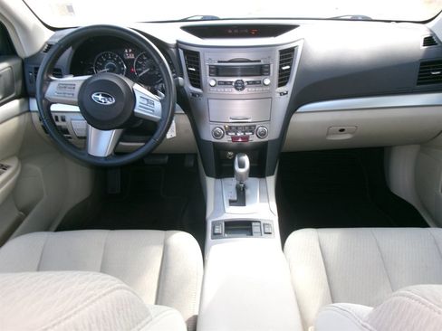 Used 2011 Subaru Legacy 2.5i Premium image 13
