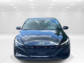 Certified 2023 Hyundai Elantra SEL w/ Convenience Package FWD video 2