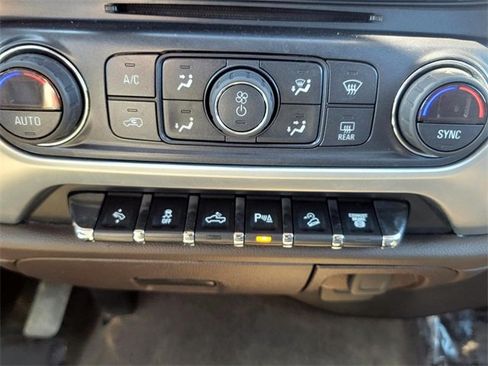 Used 2018 GMC Sierra 2500 SLT w/ Duramax Plus Package image 35