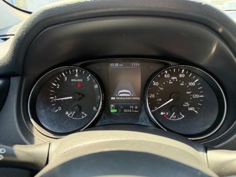 Used 2019 Nissan Rogue SL AWD/4WD image 12