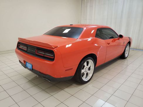 Used 2020 Dodge Challenger SXT RWD image 26